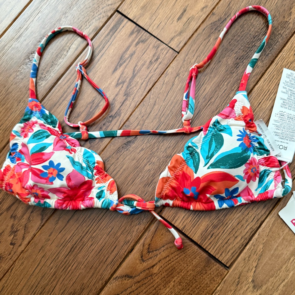Roxy Multicolor Floral Bikini top